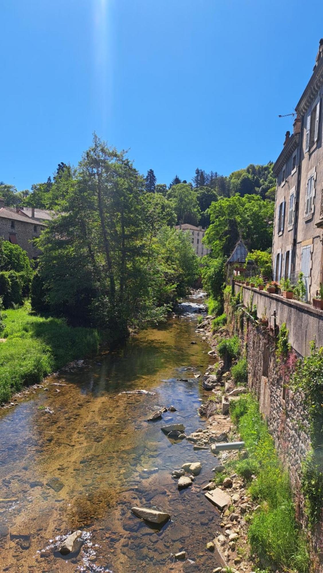 Du Doubs Au Doux Villa Lamastre Kültér fotó